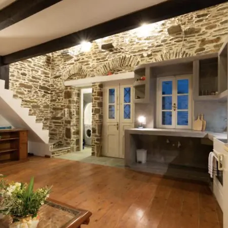 Little Gem Δρυόπη