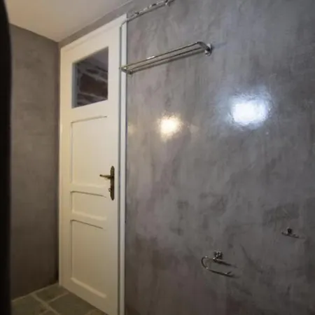 Apartment Little Gem Dhriopis