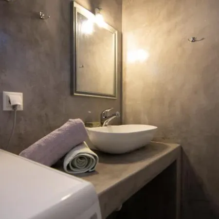 Little Gem Lägenhet Dhriopís