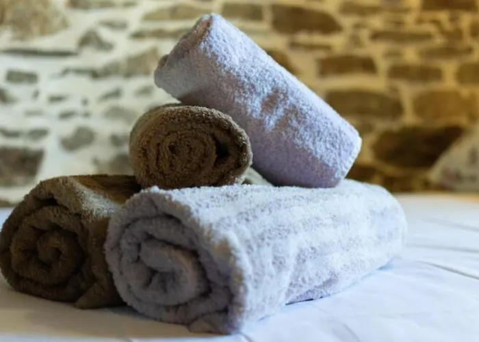 アパート Little Gem Dhriopís